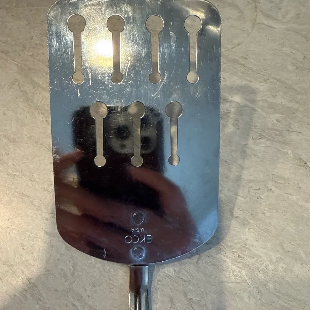 Vintage Ekco Slotted Turner Spatula black handle 11”